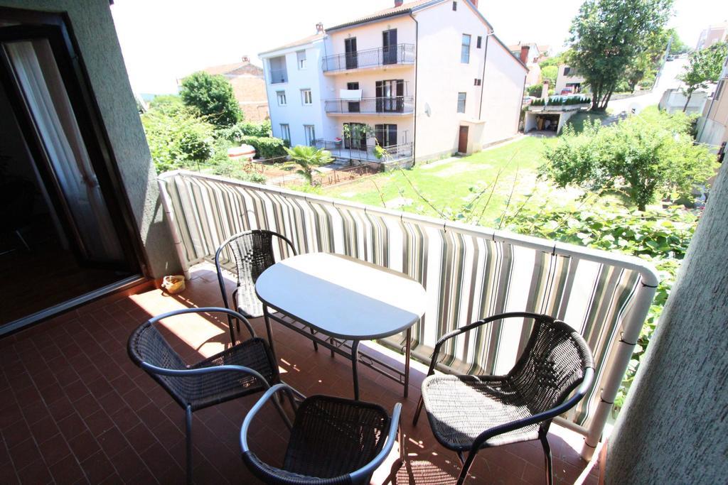 Apartment Mitton 2 Rovinj Exterior photo